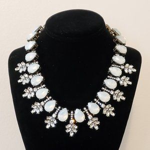 Stunning BaubleBar Faux Opal Wreath Collar Necklace 17"-20"